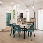 Apartament Trinacria *