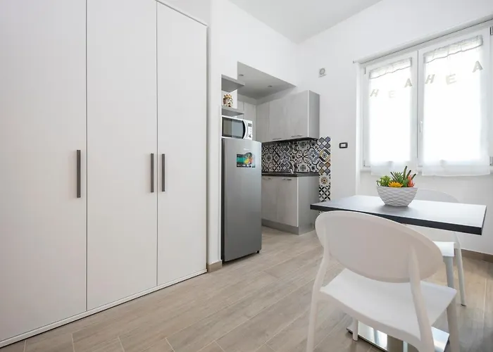 Trinacria Apartman *